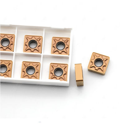 सीएनसी खराद मशीन सीमेंटेड कार्बाइड काटने का उपकरण एसएनएमजी 120404 स्टील फिनिशिंग इंसर्ट