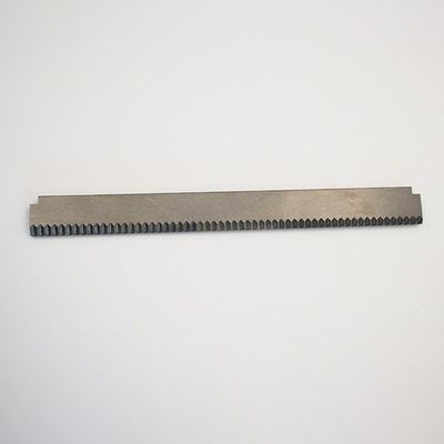 पैकेजिंग मशीनों के लिए दांतेदार चाकू ब्लेड कस्टम विभिन्न गैर-मानक सीमेंटेड टंगस्टन कार्बाइड औद्योगिक कटिंग टूल्स