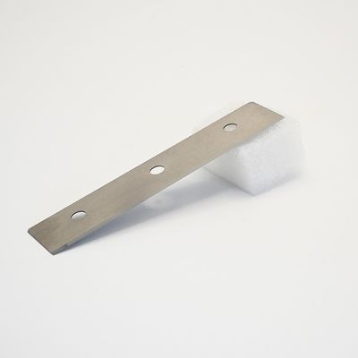 कस्टम सीमेंटेड टंगस्टन कार्बाइड मिश्र धातु तीन-छेद रासायनिक फाइबर स्लीटर ब्लेड फैब्रिक फिल्म स्लीटिंग औद्योगिक मशीन चाकू